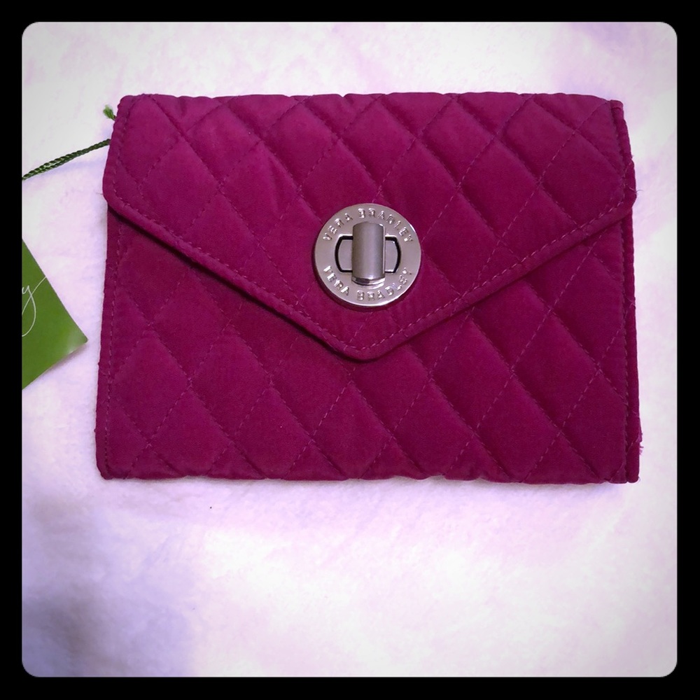 Vera Bradley Magenta Smartphone Wristlet